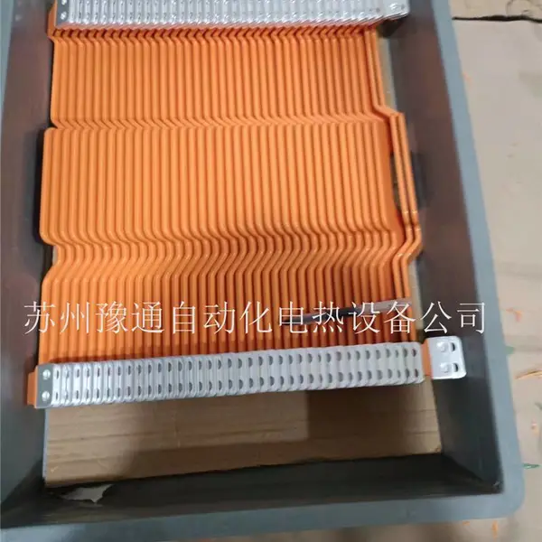 铜排折弯热缩套管隧道炉 260℃高低压铜排热缩套管烘箱
