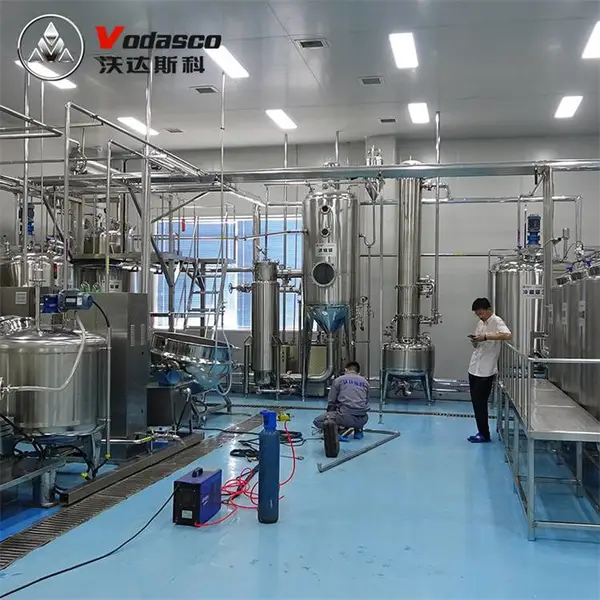 黄金梨果汁生产线 桃汁调配饮料 瓶装鲜榨果汁加工机器