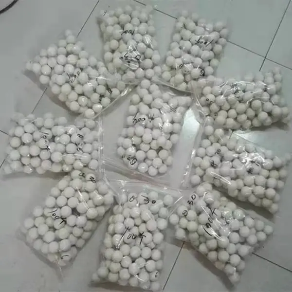 新疆***振动筛橡胶球弹力球硅胶球