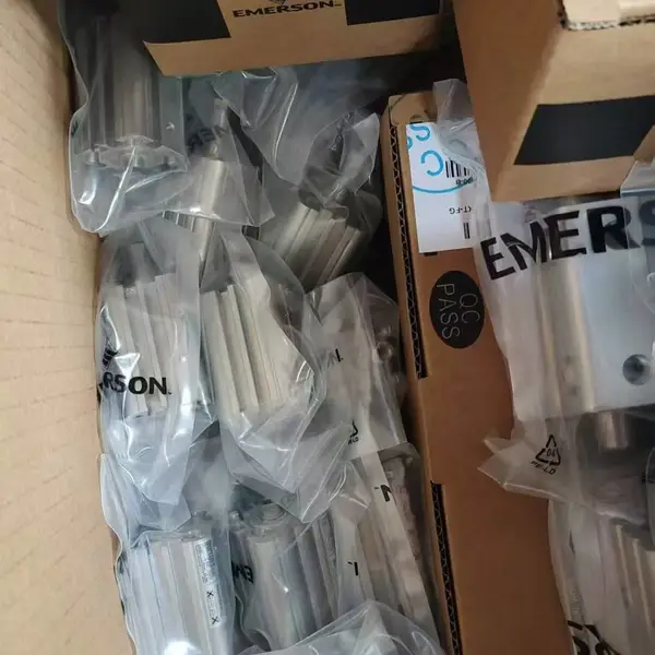 XUSL4E2BB051NS1 XZCP0666L10 特勒美科