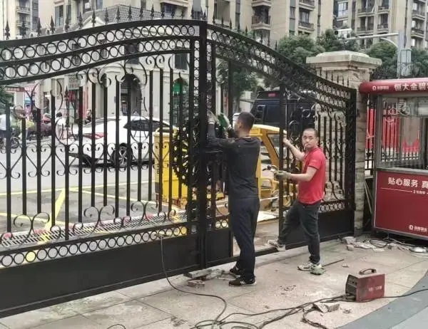 ���������մ���Χ����Ӧ�����绰