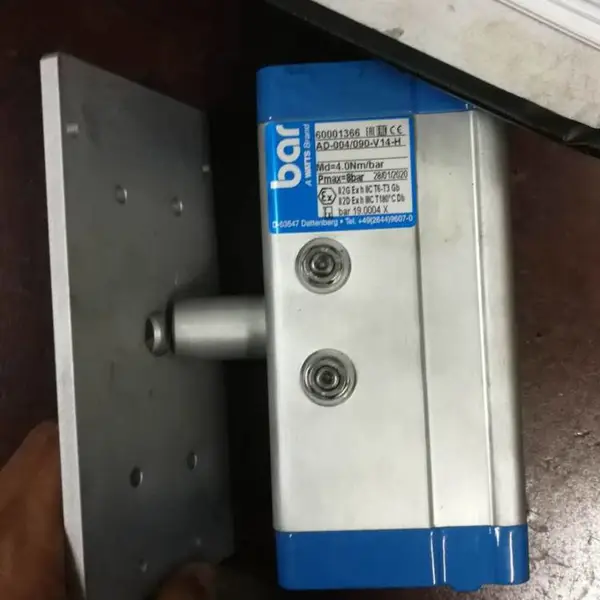 德国bar带气动执行器的自动阀PH-D2-0-1-S1用于输送高粘度液体