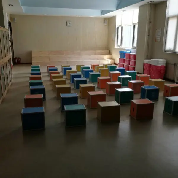 5. 音乐凳生产厂家 来图定制加工 舞蹈教室储物组合音乐凳
