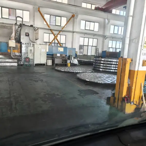 高速开塞露灌装机机架 开塞露灌装机零件加工车间展示