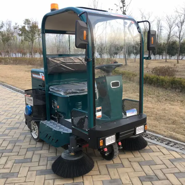 小型电动扫地车新能源马路公路半封闭三刷扫路车环卫道路清扫车一件批发招代理