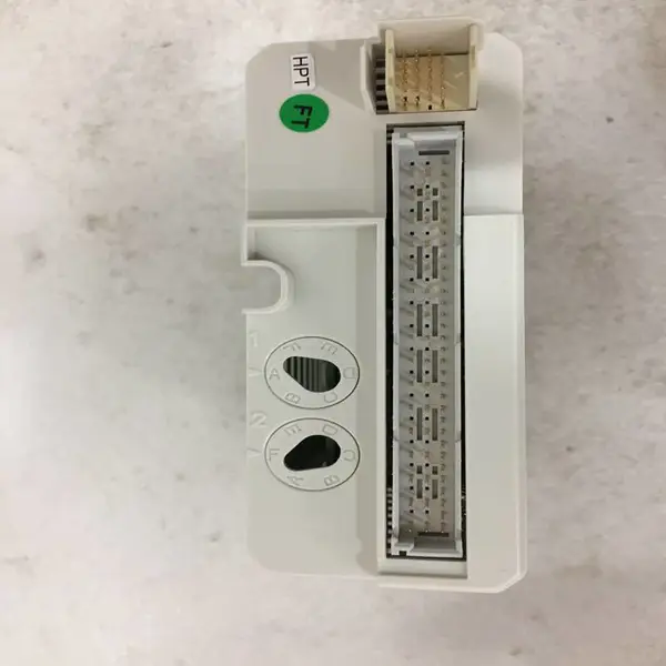 HENF452778R1 模拟输出板 全新