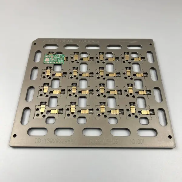 SMT���ù�װ�о������������Ͻ��ξ���ά���ξߵ�·���ξ߶���