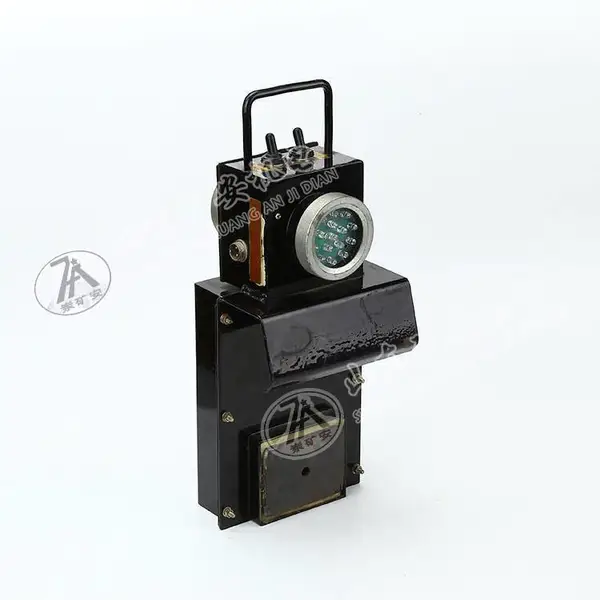 供应机车尾灯线路板 DHY-3.6L(A)矿用本质安全型机车尾灯 带语音
