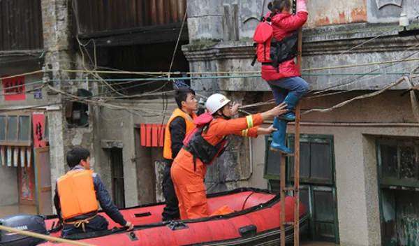 上海水域救生衣批发商 水趣供