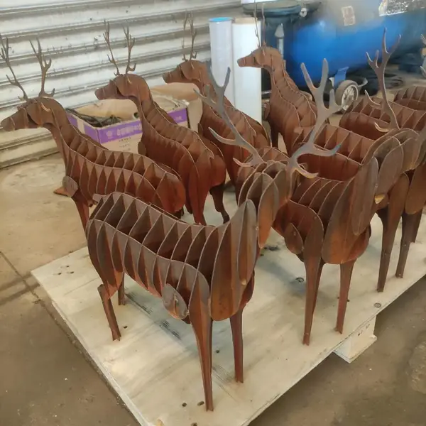 鲁韵绿筑耐候钢雕塑厂家 耐候钢雕塑/造型加工定制 耐候钢园林小品