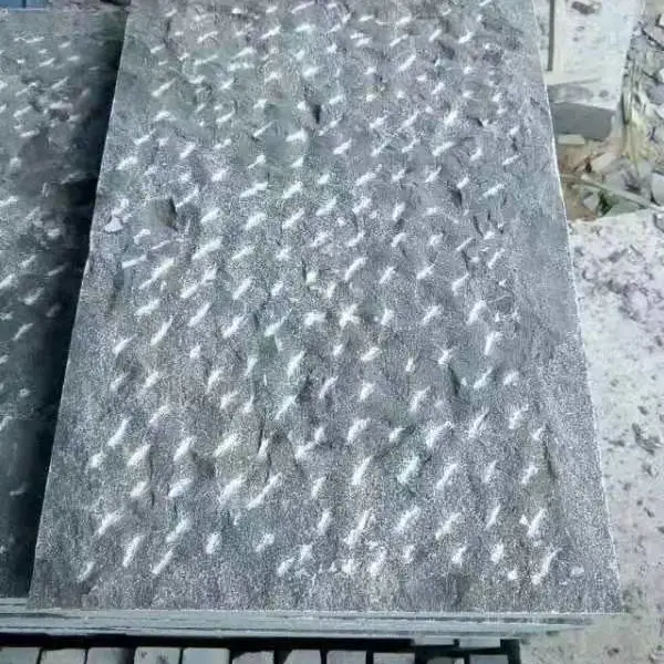 青石板材錾道面纹路清晰匀称耐磨防滑300*600定制加工