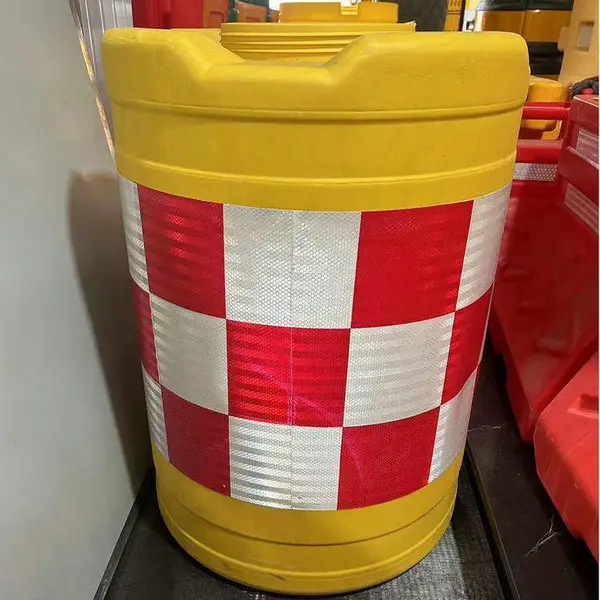 ��ײͰͲ���ٹ�·��·�����ײ��·����·��ˮͰԲ���ξ�ʾ����Ͱ 12