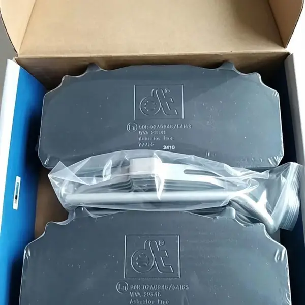 奔驰Arocs1836E6消防车前后桥刹车摩擦片 刹车盘