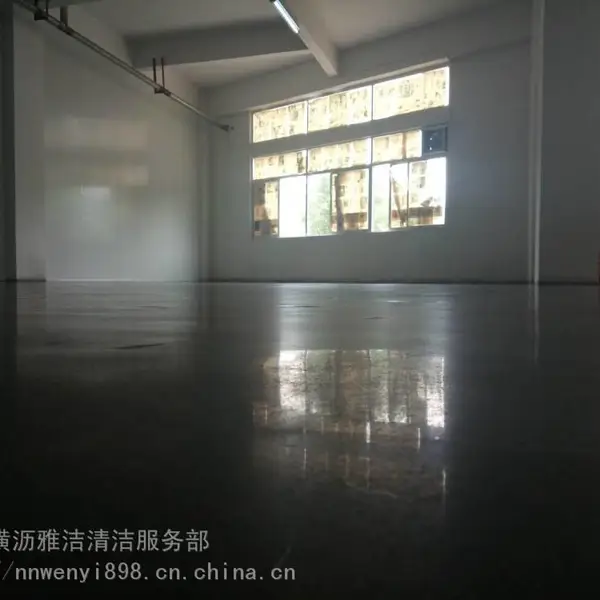 深圳市公明工厂混凝土找平 水泥地面硬化 水泥地钢化处理