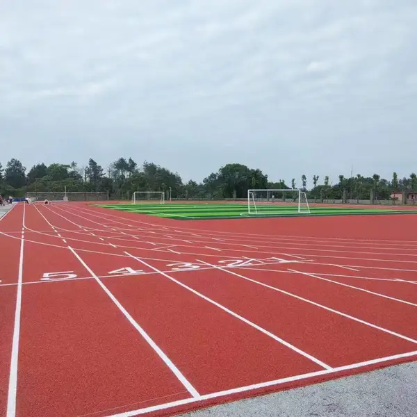 眉山 乐山 体育场场建设 自贡 宜宾塑胶跑道材料施工 翻新包划线