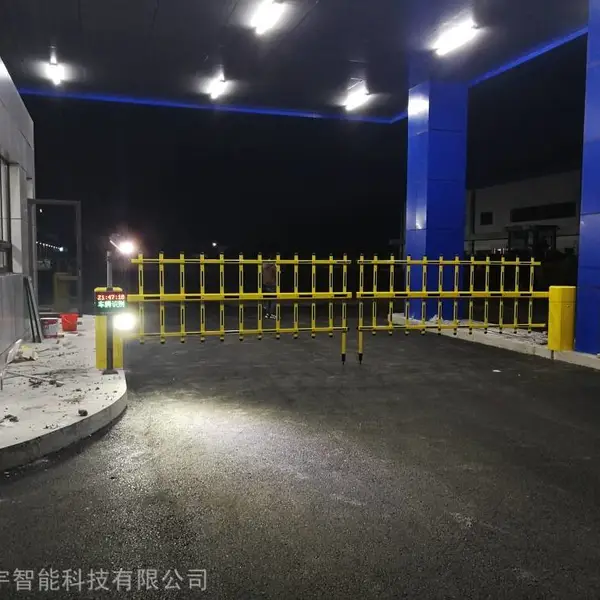 �ĵǳ��������Զ�ʶ��ϵͳ���ٳ�С���Ž�����ϵͳ�����Ϲ������ܵ�բ