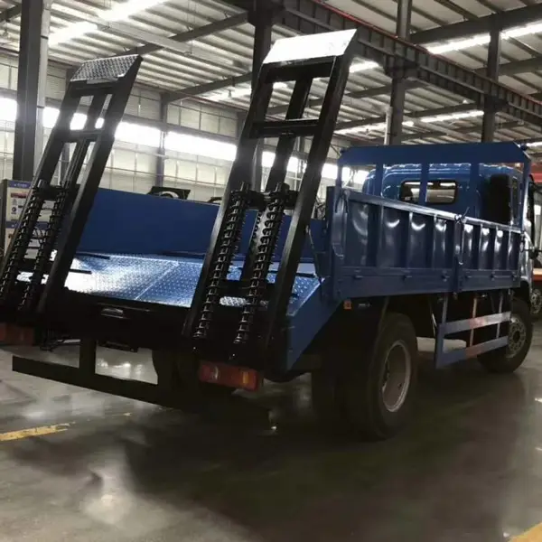 大运牌CGC1080HDE33E平板运输车 小黄牌挖机平板车厂家价格