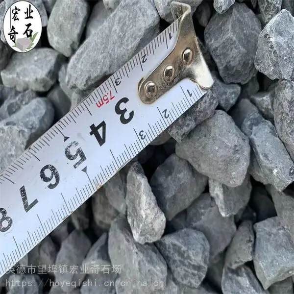2-4公分的砾石小石子-砾石铺路设计-清远砾石原石
