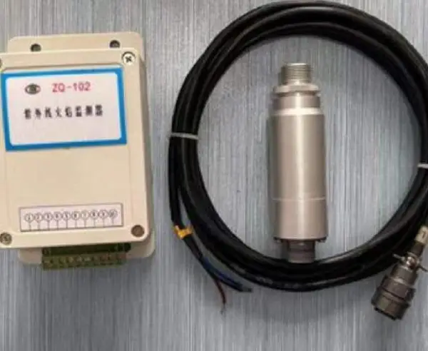 紫外线火焰监测器 型号:CS32-ZQ-102库号:M378718