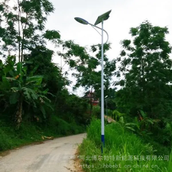 太阳能led路灯宁夏固原5米30w厂区建设太阳能路灯
