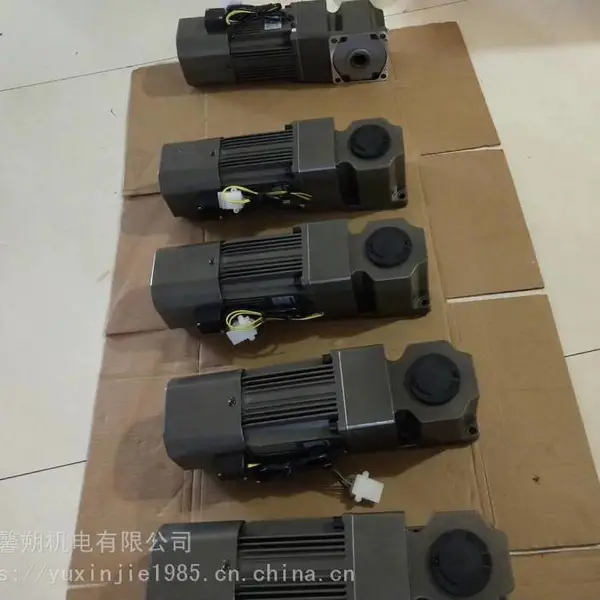 250W΢��ֱ�Ǽ��ٵ��ܰ˷������Ӧ�ɶ��ٿɵ���