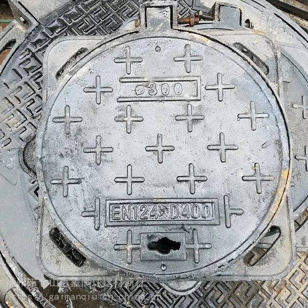 供应球墨铸铁井盖圆形雨污水给排水井盖A15B125C250D400型市政井盖