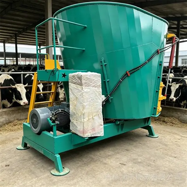 拌草搅拌机 肉羊基地草料配制设备 湖羊场黄贮草料配比拌料机