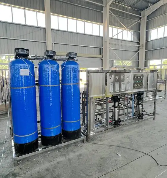 干洗店 专业呵护每一件衣物 让您的衣物重焕如新风采 干洗店 专业呵护每一件衣物 让您的衣物重焕如新风采