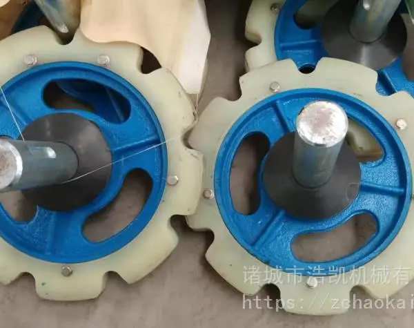 浩凯机械家禽屠宰机械配件脱毛流水专用导向轮,采用精铸铁价格低质量优质