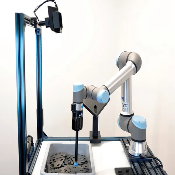 ROBOTIQ零件智能自动抓取系统