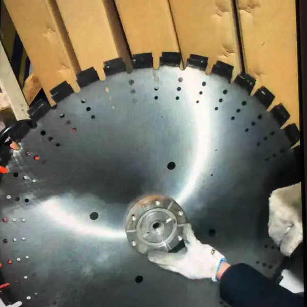 墙壁切割机锯片 800切墙机锯片 1200锯片 金刚石锯片 切墙机