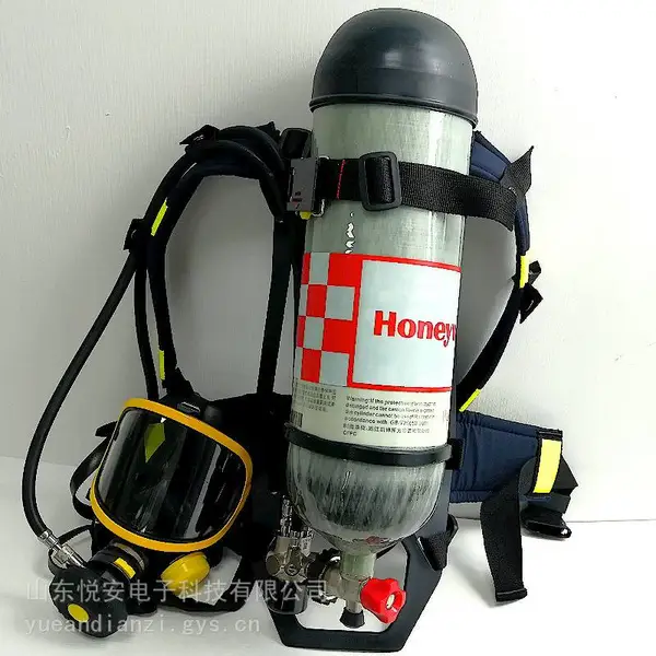 ����Τ��C900��ѹʽ����������SCBA105K
