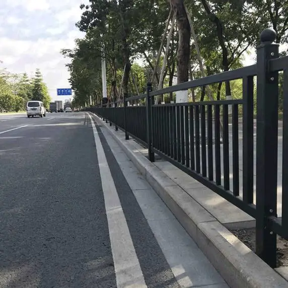 人行道隔离护栏厂家 清远市政护栏网 公路围栏