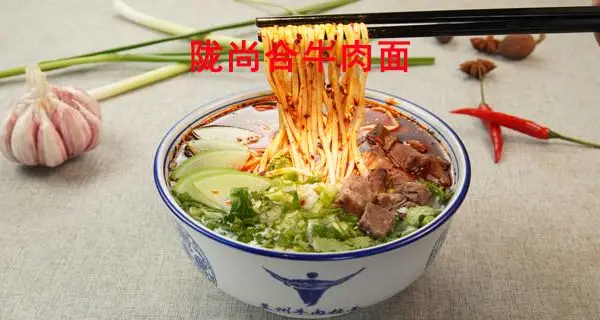 ������ɫţ������������ ����¤�кϲ�����Ӧ