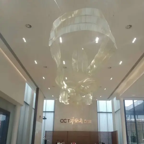 酒店大堂吊灯 波浪形飘带灯具 酒店工程灯定制