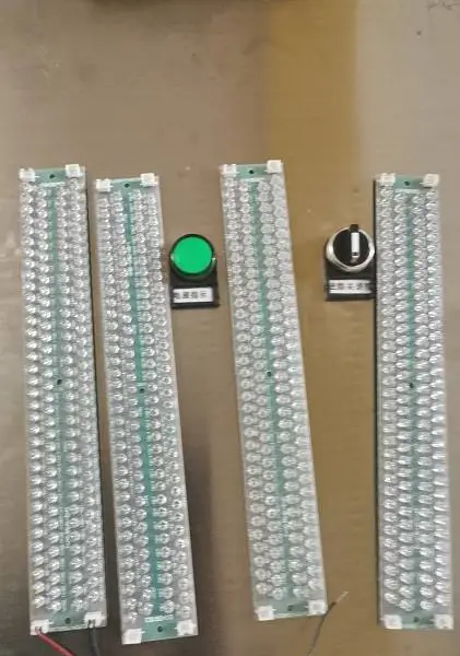 ��� ˫ɫˮλ�ƹ�Դ�� �ͺ�TC-SW100-IB