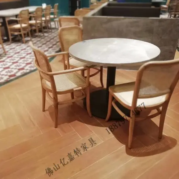 实木餐椅供应亿嘉特家具厂