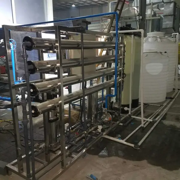 珠海水处理设备一体化配套服务、清洗罐体、装填新滤料、安装调试、水质检测