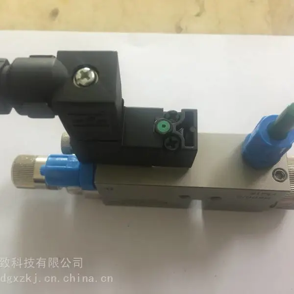 德国进口schutze喷涂设备往复机喷头流水线气动喷漆机喷漆枪