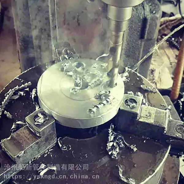 ���Ʒ��� ����ַ��� ����Ƭ ���¹ܼ����Ʒ���
