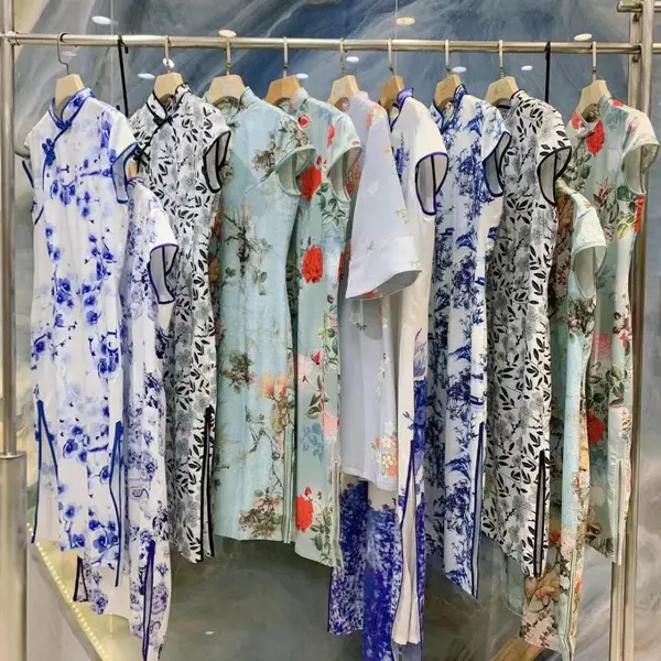 【秋薇拉旗袍】高端品牌折扣女装春夏复古女气质年轻款连衣裙