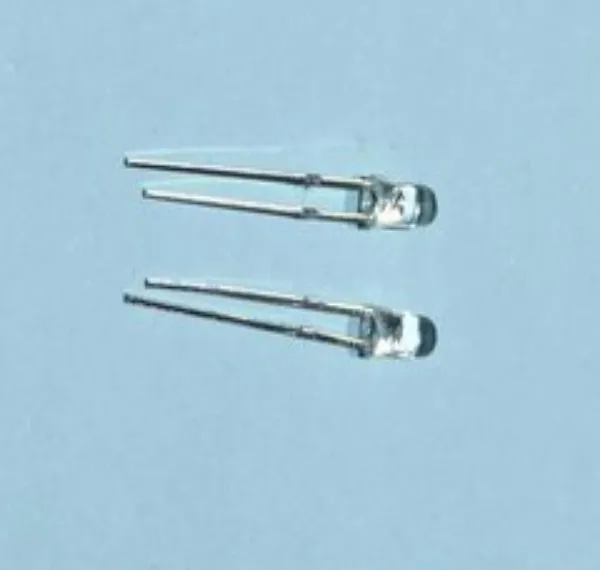 3mm普绿透明直插灯珠 led白发黄绿短脚 发光二极管