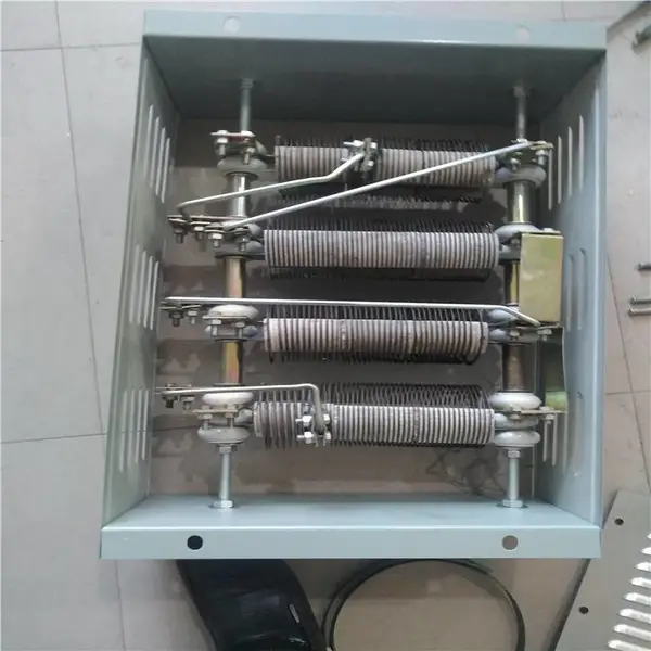 ɽ��³��20KV-600A-10S?���Ե�ӵص�������������װ�õع���ѹ�����;�Ե���