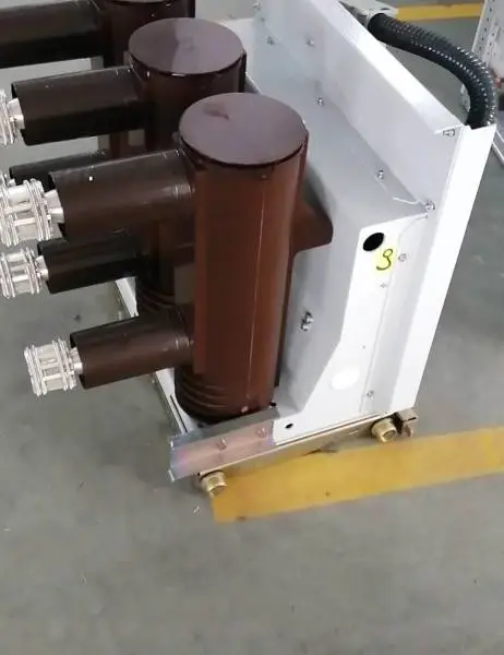 �Ĵ����� ����ZN63A(VS1)-24KV�ֳ�ʽ���ڸ�ѹ��ն�·��24KV��·��