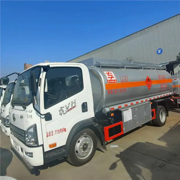东风多利卡油罐车 甲醇运输车 流动加油车 感兴趣来聊