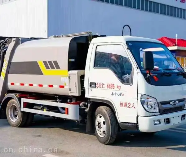 蓝牌压缩垃圾车 凯力风牌双向蠕动后装环卫清运车