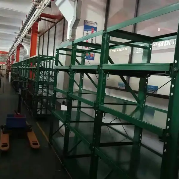 深圳梅林模具架带天车葫芦抽拉式模具架子绿色铁货架