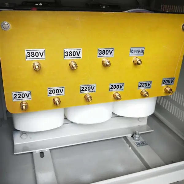 �㶫��ɽ440V��380V�����豸��ѹ����������