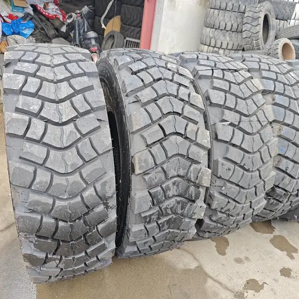 越野车轮胎425/85R21 俄罗斯越野全钢丝轮胎