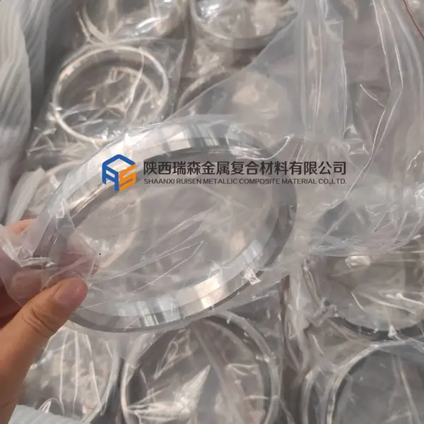 厂家直销+铝钛不锈钢金属环、1060/1070+TA1+304/316等各种牌号、大面积定制规格各种金属爆炸焊接复合接头